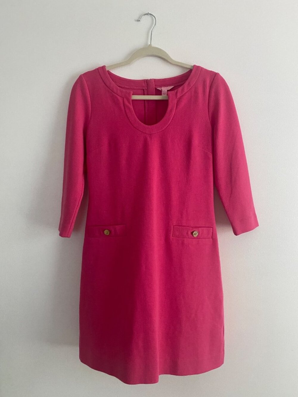 Lilly Pulitzer Pink Textured Shift Dress With 3/4 Sleeves & Gold Button Size S
